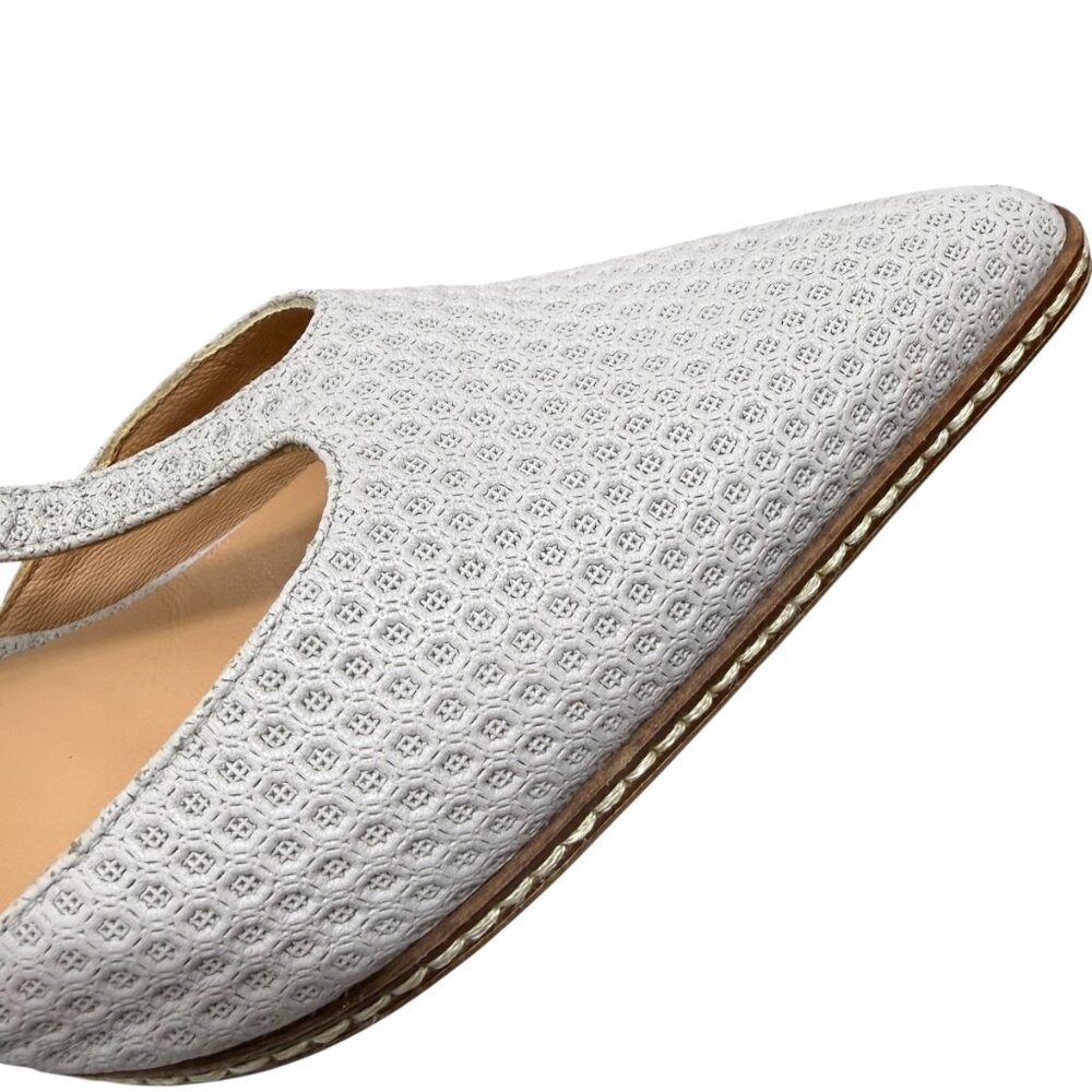 Sundance Taupe/Gray Leather Pointed Toe Stacked Heel T-Strap Shoes Size 39 / 8 - Picture 8 of 8